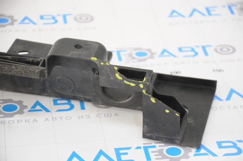 Upper radiator deflector Nissan Rogue 14-20 JP no fragment