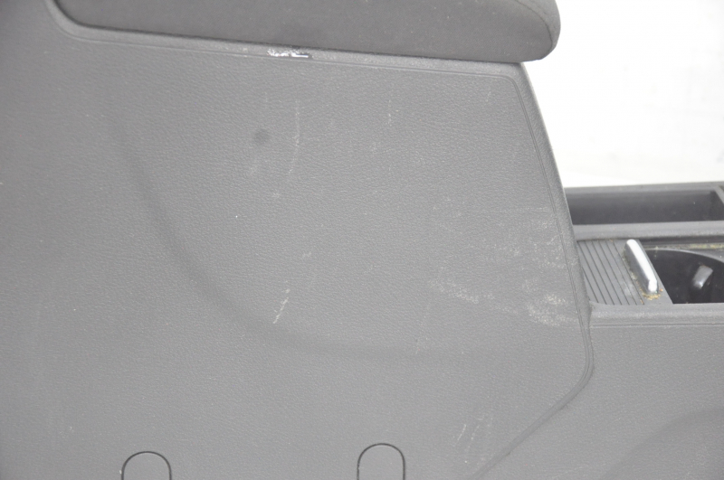 Central console armrest and cup holder VW Tiguan 09-17 black cloth, chemically treated, broken air duct deflectors, scratches