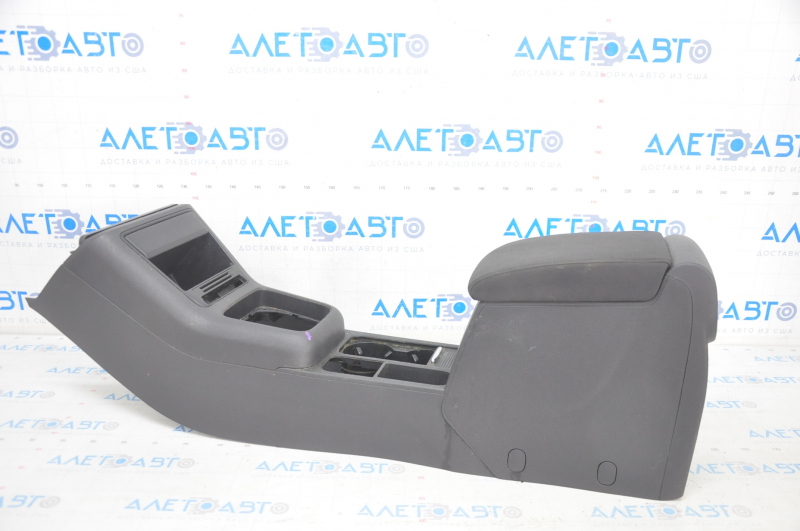 Central console armrest and cup holder VW Tiguan 09-17 black cloth, chemically treated, broken air duct deflectors, scratches