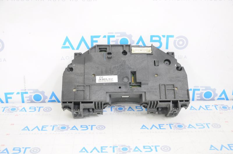 Instrument cluster Infiniti G35 4d 06-09 manual transmission without navigation, scratches