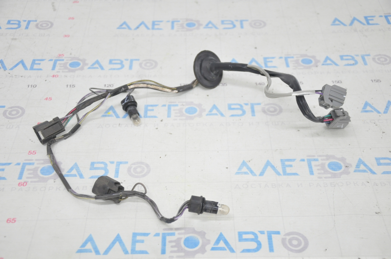 Ford Fusion mk5 13-20 trunk lid wiring for camera