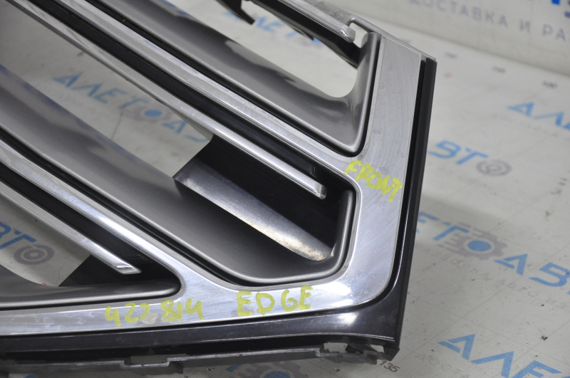 Grille radiator grill Ford Edge 15-18 complete with badge, sand on chrome