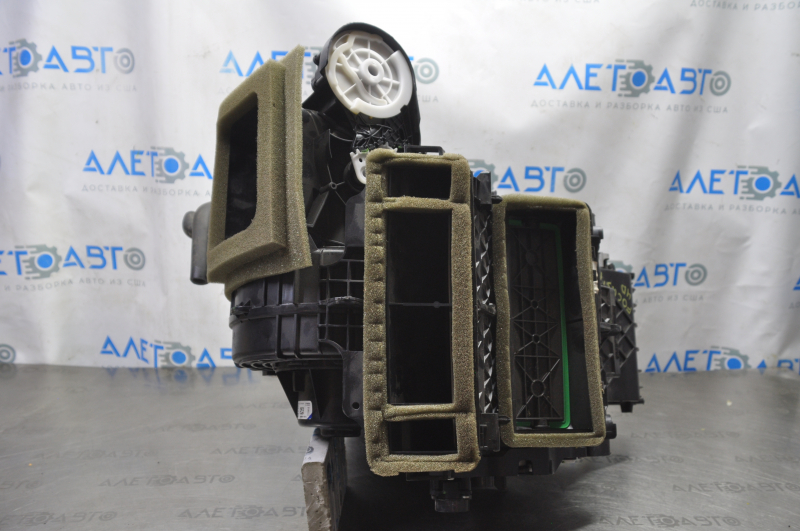 Heater assembly Ford Focus mk3 15-18 auto, chip on the body