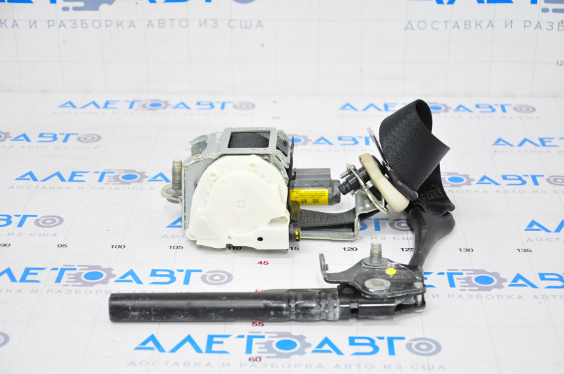 Passenger seat belt Ford Fusion mk5 17-20 black with tensioner, cracked plastic on the mount