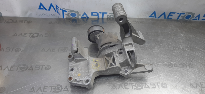 Bracket with timing belt tensioner roller Hyundai Sonata 15-17 2.4 G4KJ