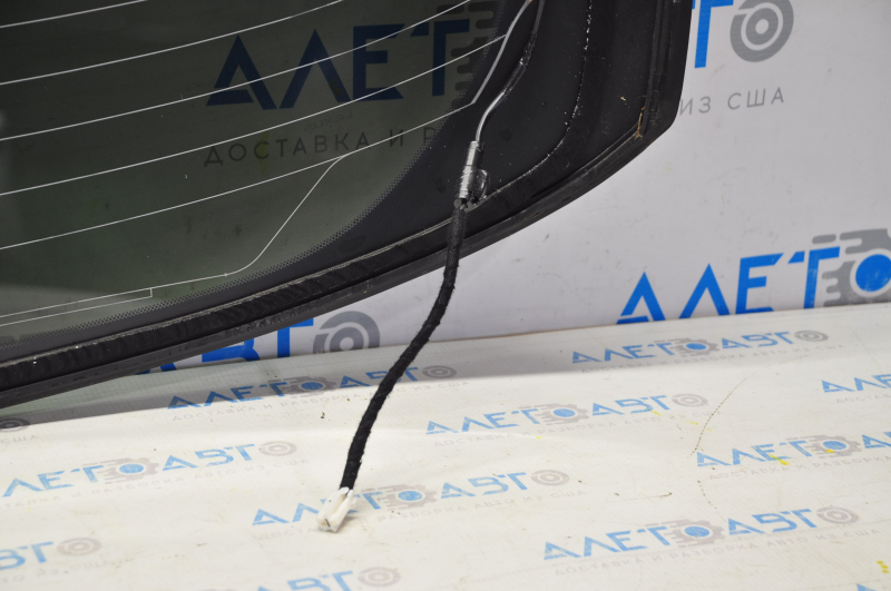 Rear glass of the trunk door Lexus NX200t NX300 NX300h 15-21