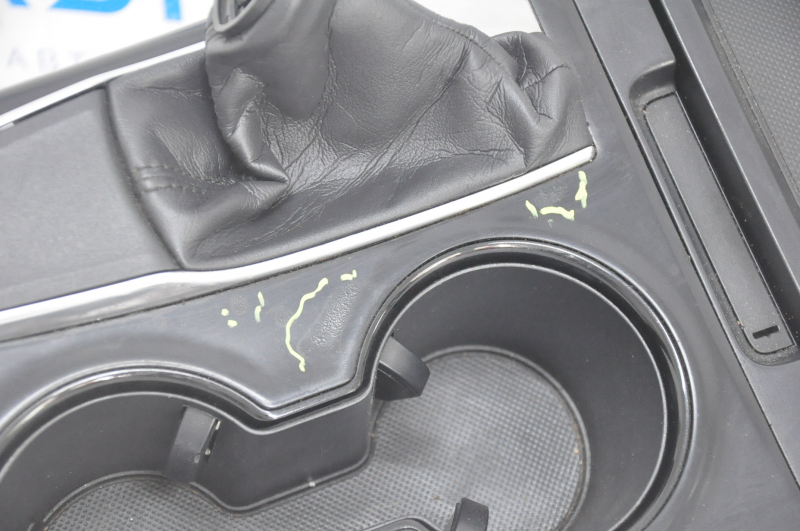 Center console trim with cup holders Toyota Camry v70 18-20 black, paint swelled