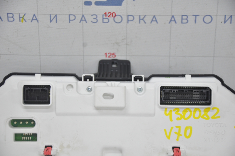 Instrument cluster Toyota Camry v70 18-20 LE\SE, 59k