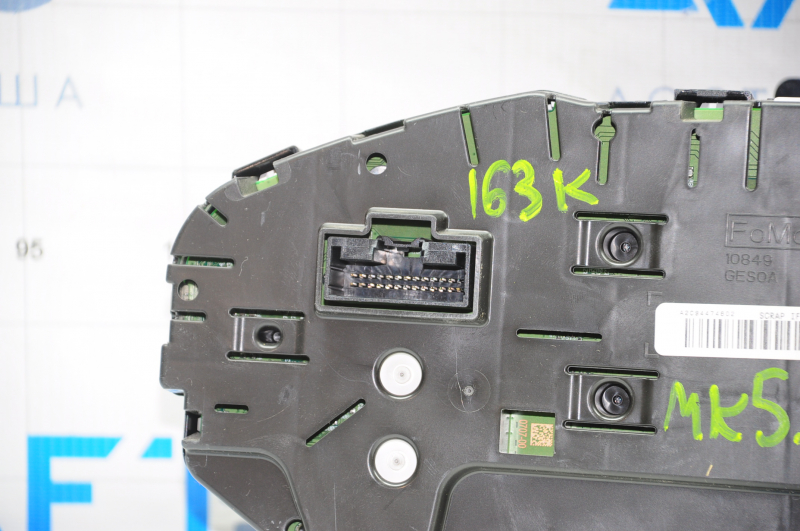 Instrument cluster Ford Fusion mk5 13-16 1 display large, 163k chip, scratches