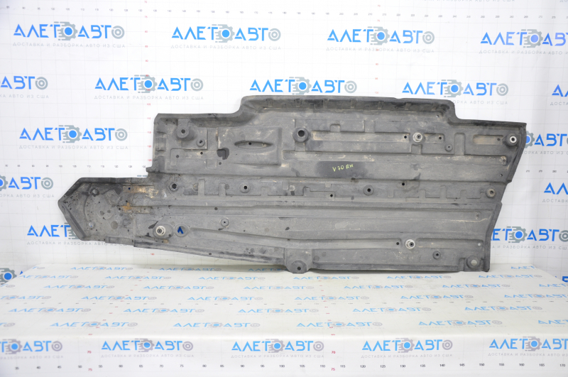 Right underbody protection for Toyota Camry v70 18-24 FWD