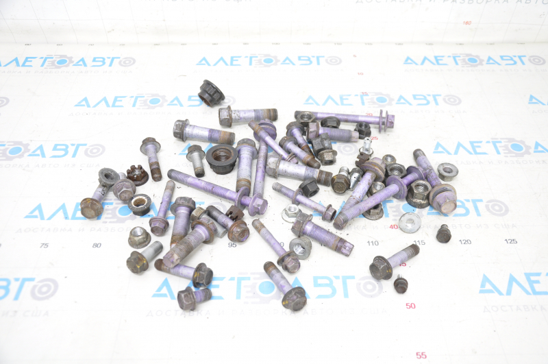Front suspension hardware Toyota Camry v70 18-24 incomplete