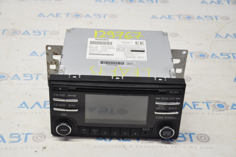 Tape recorder, radio, player Nissan Leaf 13-15, scratches on the monitor