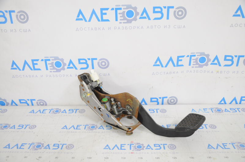 Brake pedal Lexus RX350 RX450h 10-15 type 1, frog 6 pins