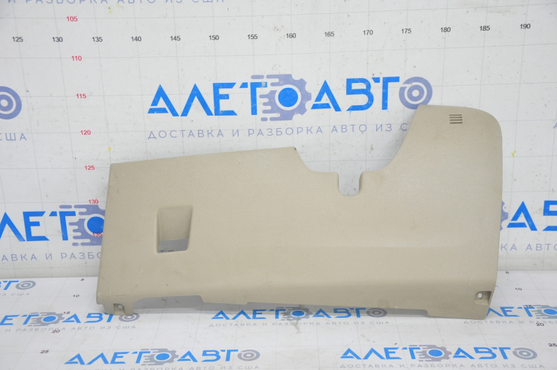 Driver's knee pad Suzuki Kizashi 10-15 beige, scratches
