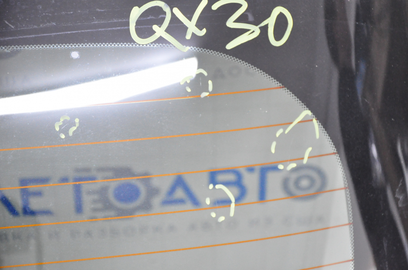 Bare trunk door with glass Infiniti QX30 17- white QAB, scratches on glass
