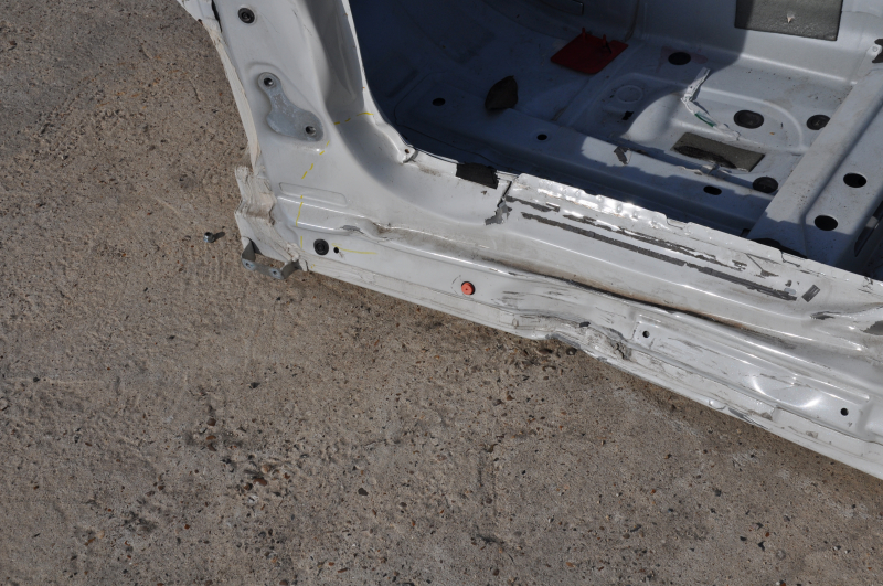 Front left quarter Infiniti QX30 17- on the body, white, dented
