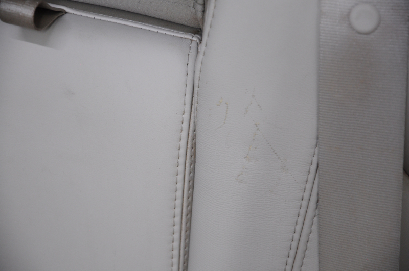 Rear row of seats 2 row Lincoln MKZ 13-16 heated, leather beige, pokes and scratches on leather