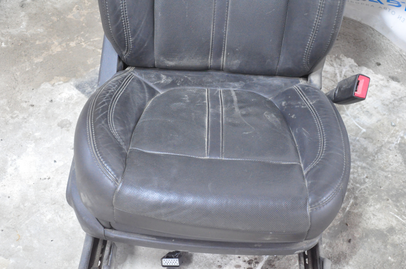 Passenger seat Lincoln MKZ 13-16 without airbag, electric, leather black, under chemical, broken button, deformed