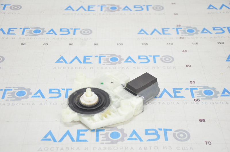 Motor for window lifter rear right door VW Tiguan 18-21