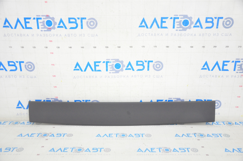 Upper trunk door trim VW Tiguan 18-24 black, broken fastener