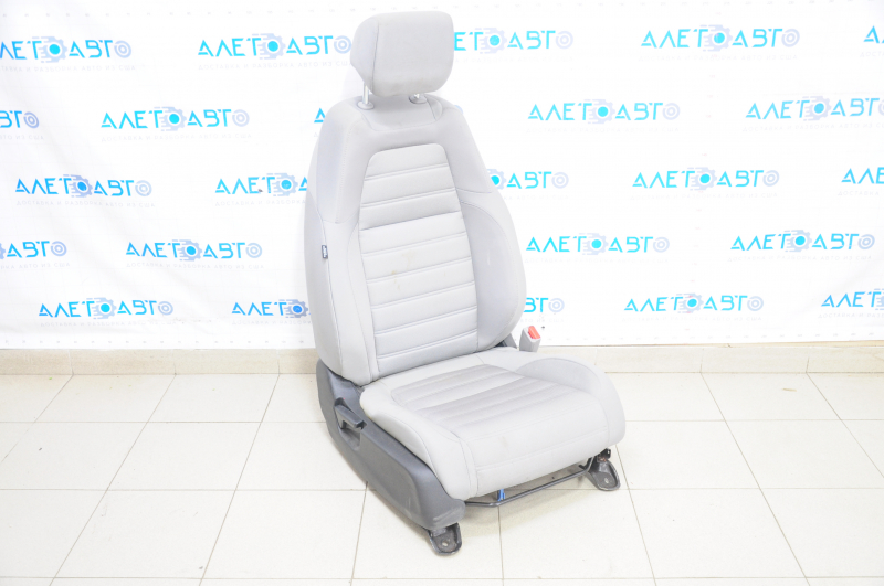 Passenger seat Honda CRV 17-22 without airbag, manual, gray cloth, water damage, dry cleanable