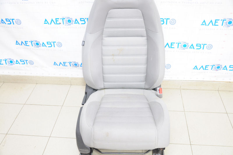 Passenger seat Honda CRV 17-22 without airbag, manual, gray cloth, water damage, dry cleanable