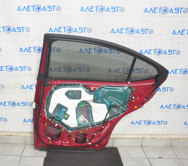 Door assembly rear right Lexus ES300h ES350 13-18 hybrid, keyless red 3R1, bumpers, painted 0.2