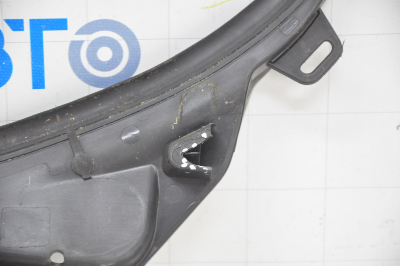 Windscreen wiper grille plastic BMW X3 F25 11-17 gutter, broken fastener