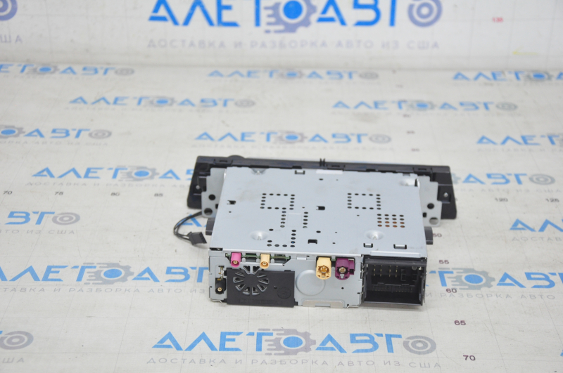 Radio tape recorder BMW X3 F25 11-17 paint peeled off buttons, no frame