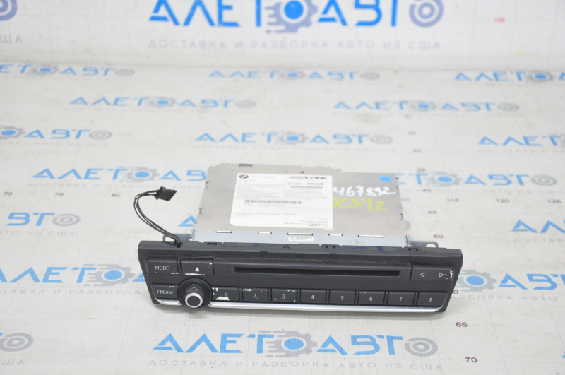 Radio tape recorder BMW X3 F25 11-17 paint peeled off buttons, no frame