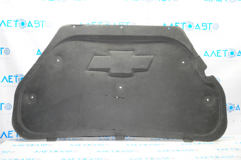 Chevrolet Equinox 10-17 hood insulation, tears, creases