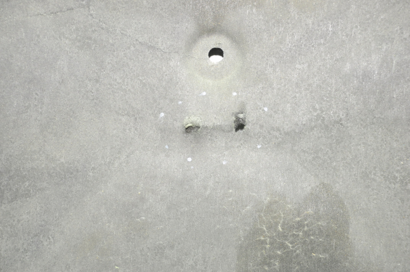 Chevrolet Equinox 10-17 hood insulation, tears, creases