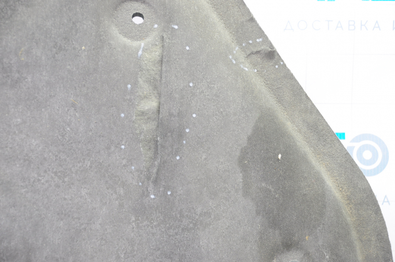 Chevrolet Equinox 10-17 hood insulation, tears, creases