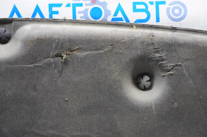 Honda Accord 18-22 hood insulation: tears, creases