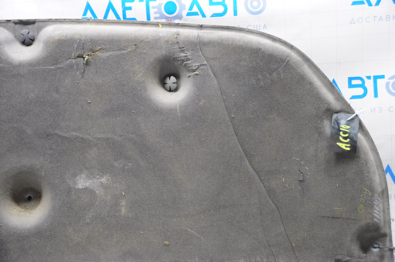 Honda Accord 18-22 hood insulation: tears, creases