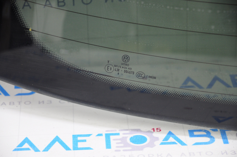 Rear glass of the trunk door VW Tiguan 18-24 tinted, heated