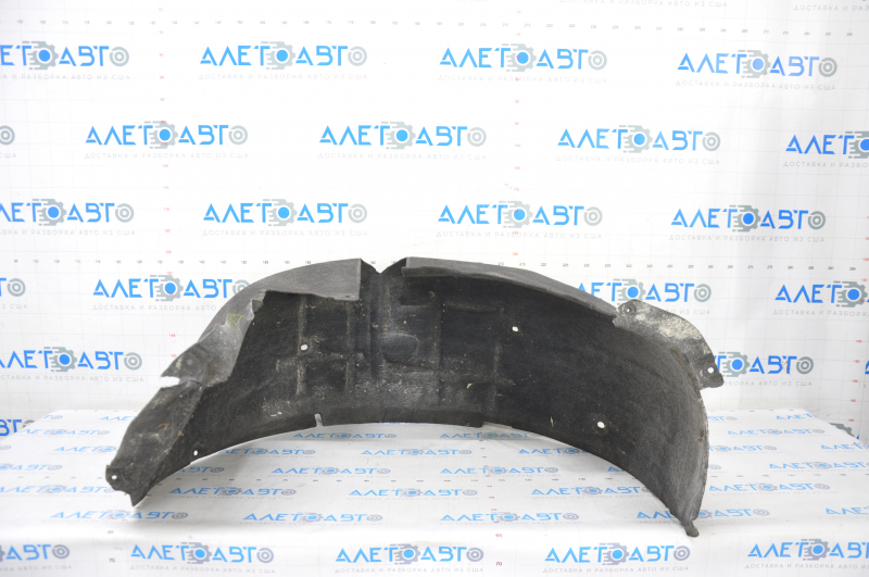 Rear left fender liner Porsche Panamera 14-16 tear