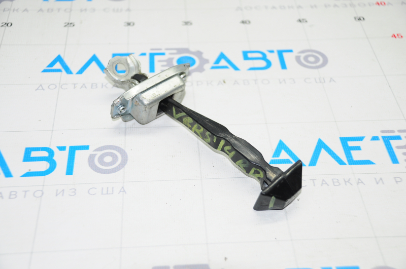Door limiter rear right Nissan Versa 12-19 usa