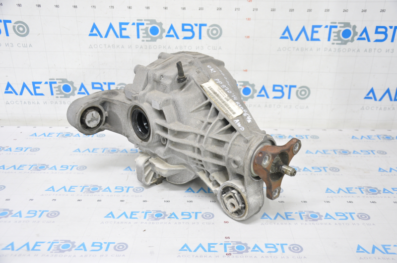 Rear differential gearbox Porsche Panamera 10-16 AWD 64k, 2 silents are torn, 1 silent is cracked