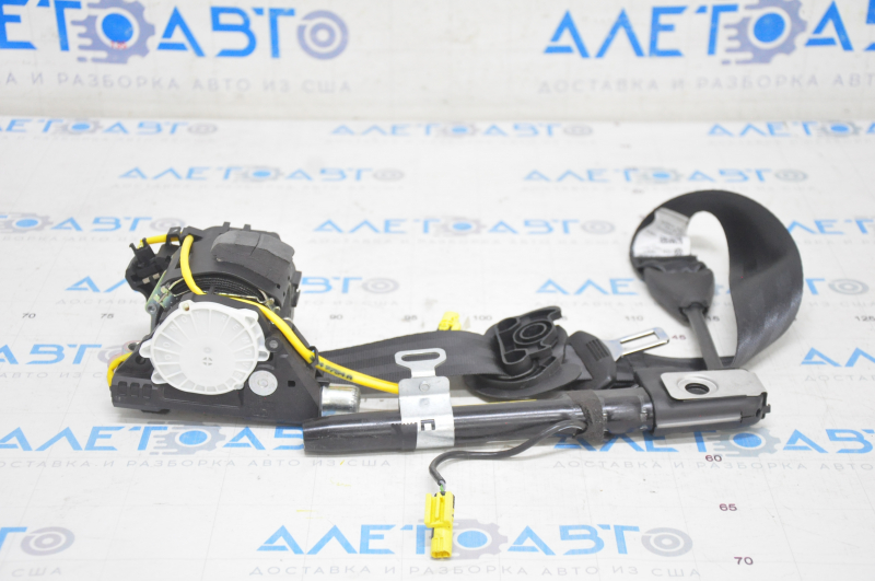 Passenger seat belt VW Tiguan 13-18 rest black with tensioner