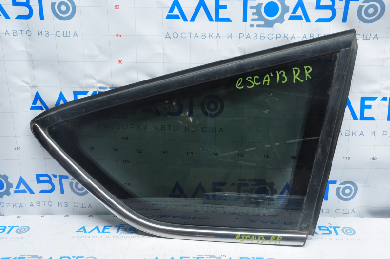 Window blind glass rear right Ford Escape MK3 13-19 green tint, chrome, scratches on chrome