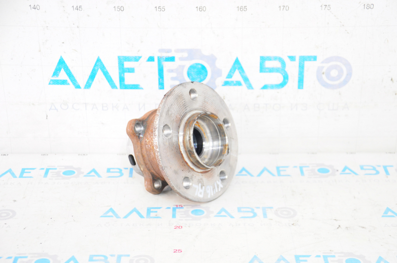 Rear left hub BMW X1 F48 16-22 AWD