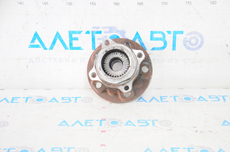 Rear left hub BMW X1 F48 16-22 AWD