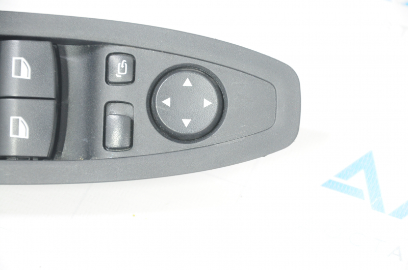 Front left window lift control BMW X1 F48 16-22 black with overlay, for folding mirrors, scratches