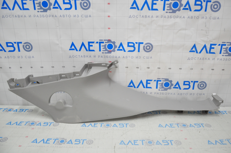 Rear pillar trim right rear Toyota Highlander 20 - gray, scratches, plastic turned white