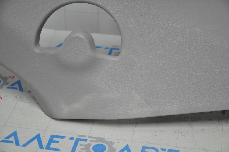 Rear pillar trim right rear Toyota Highlander 20 - gray, scratches, plastic turned white
