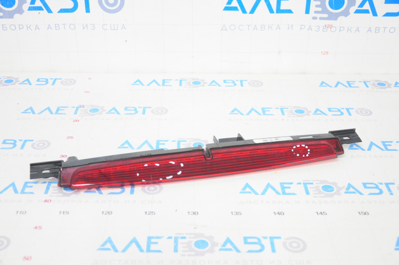Brake light BMW X1 F48 16-22 scratches