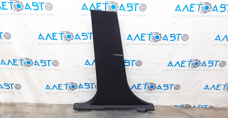 Center pillar trim lower left Ford Focus mk3 11-18 black, minor scratches