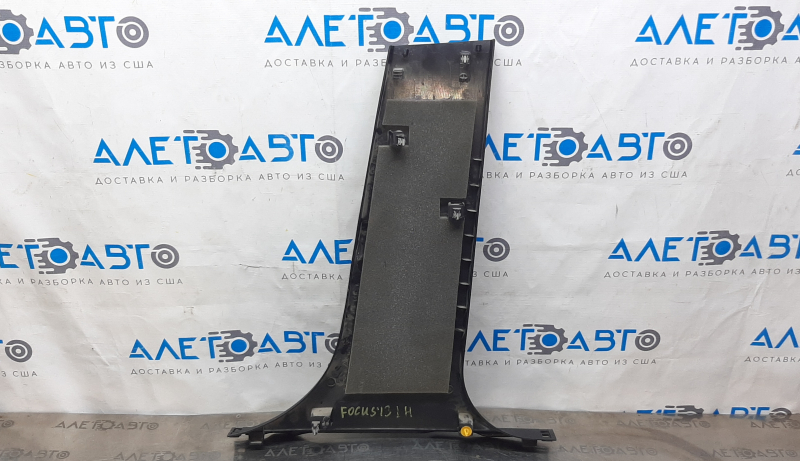 Center pillar trim lower left Ford Focus mk3 11-18 black, minor scratches