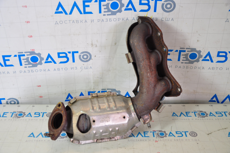 Exhaust manifold rear with catalytic converter Lexus RX350 10-15 without one stud